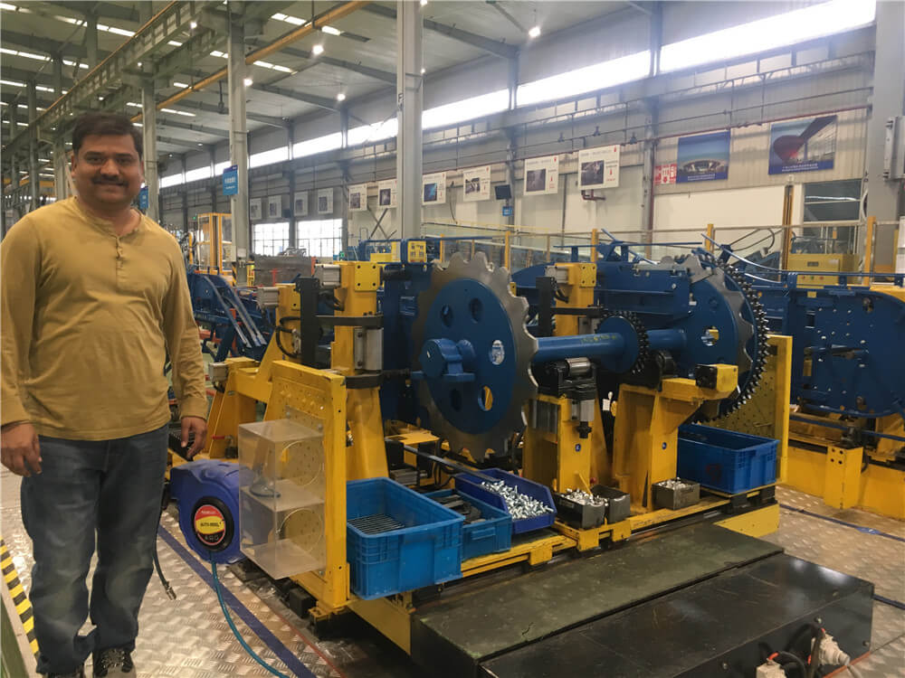 側(cè)板雙拼工裝